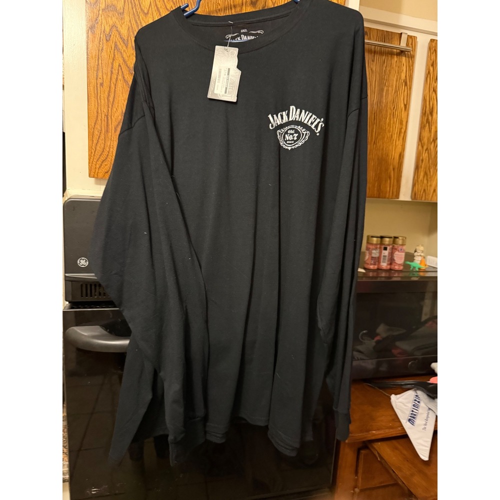 Jack Daniels Tennessee Whiskey Distressed Black Long Sleeve Shirt Size 2XL